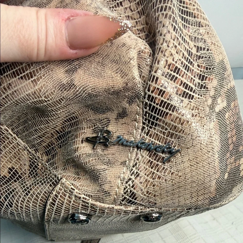 Stylish Tan Snake Print Women's Bag